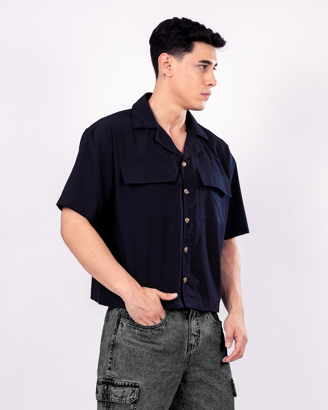 CAMISA BOXY FIT NEGRO