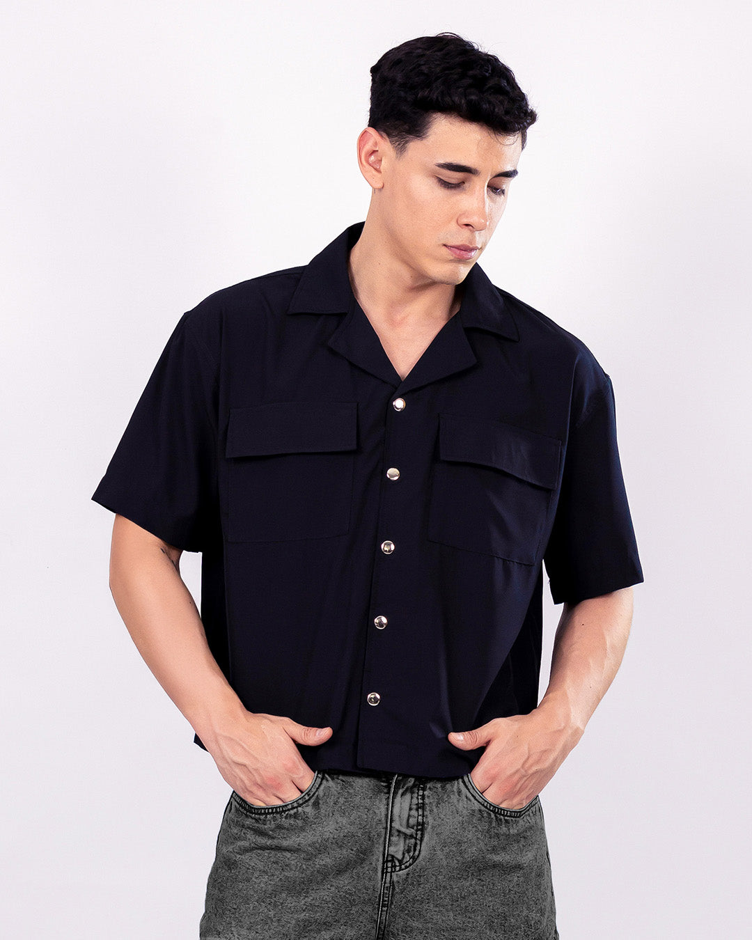 CAMISA BOXY FIT NEGRO